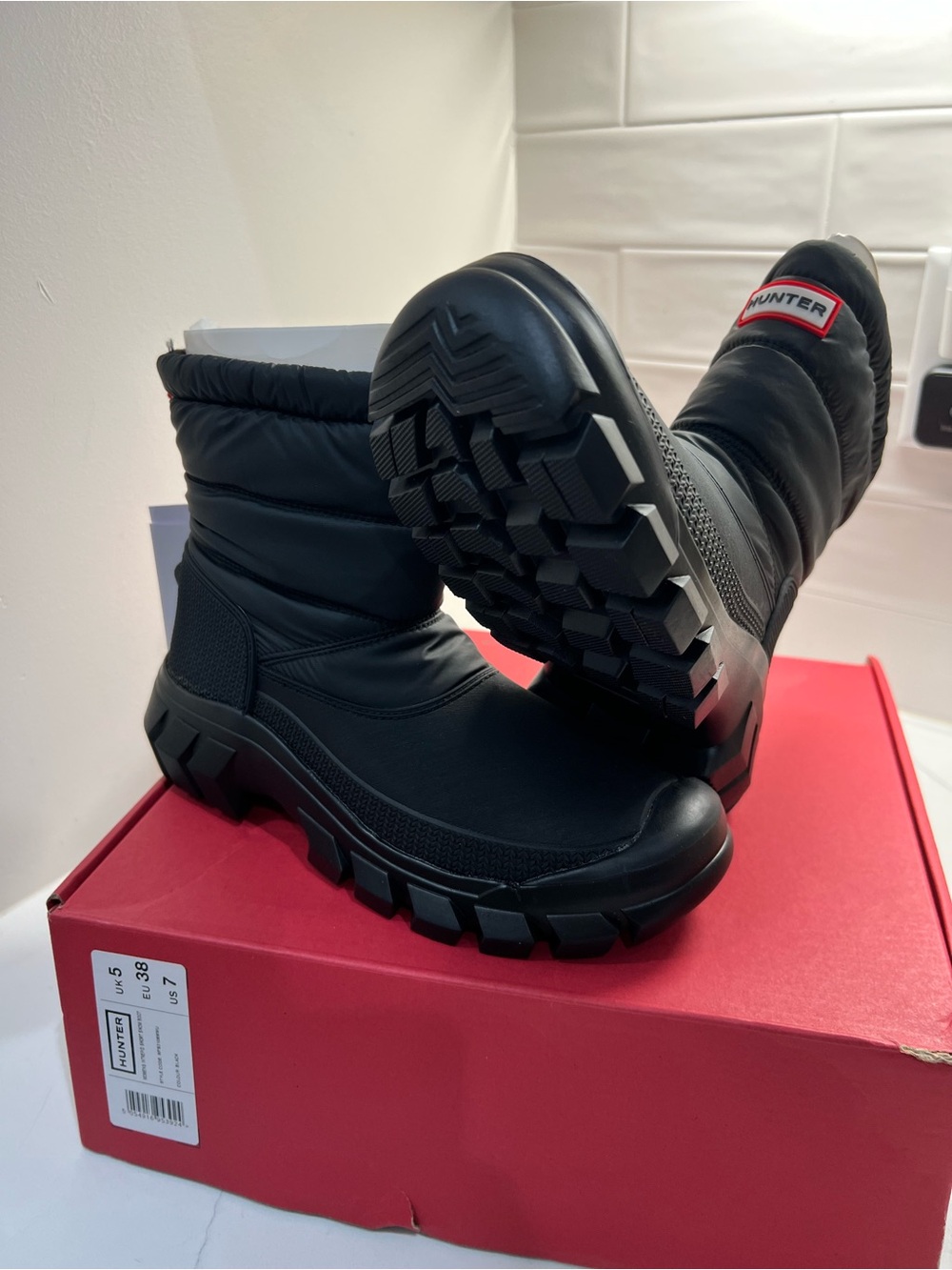Hunter Women’s Black Intrepid Snow Boots